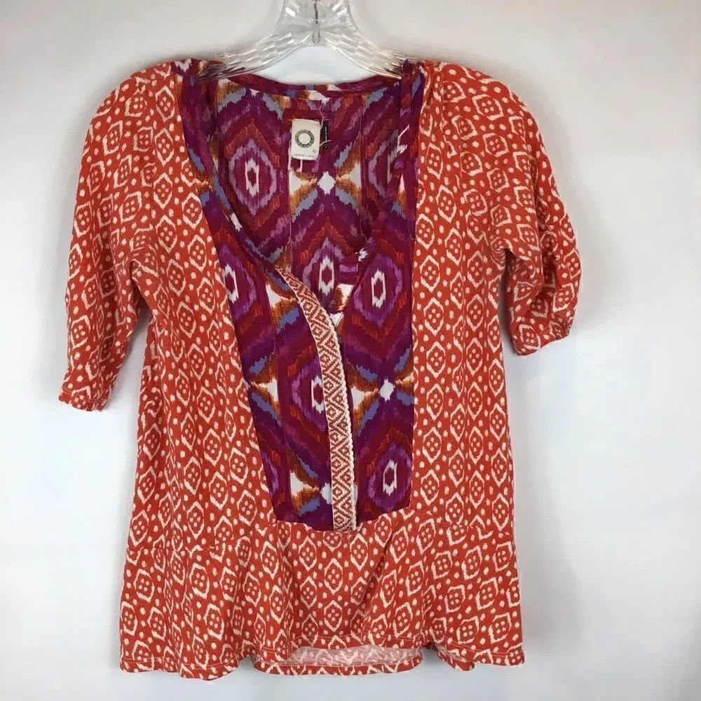 🌺3 FOR $20🌺 ANTHROPOLOGIE Akemi + Kin Ikat split neck top S